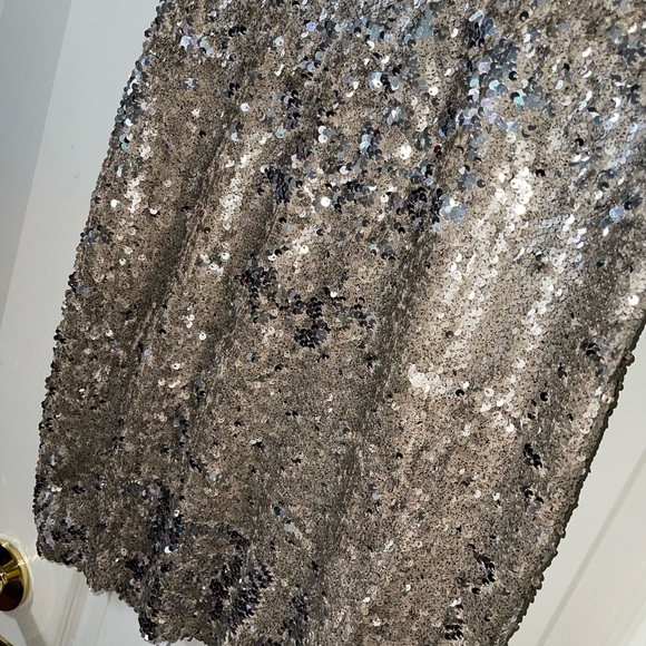 TFNC DRESS - Picture 2 of 7